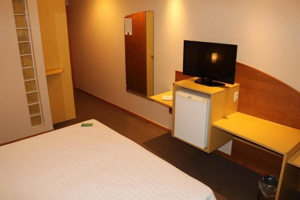 Hotel Alianca Express Рио до Сул Екстериор снимка