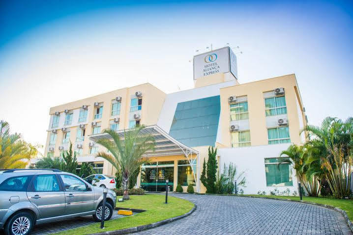 Hotel Alianca Express Рио до Сул Екстериор снимка